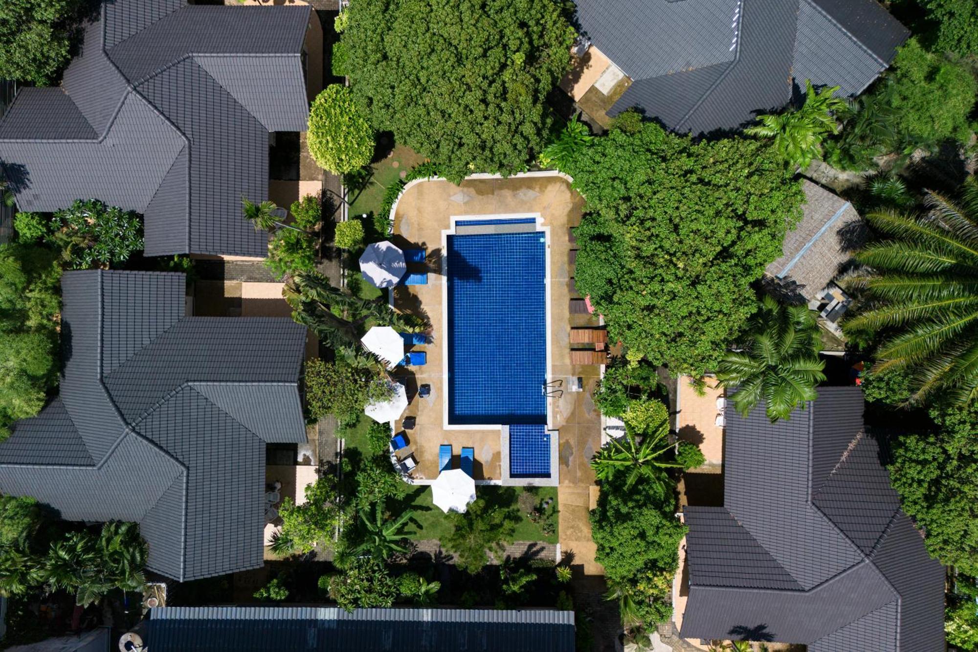 Blue Palm Kata Resort Buitenkant foto